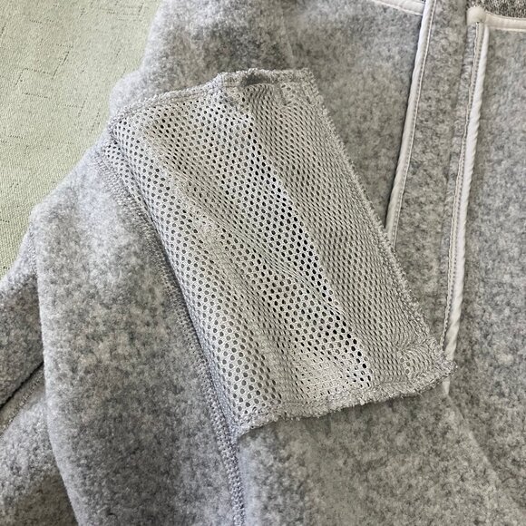 Helly Hansen | Varde 1/2 Zip 2.0 Long Sleeve Grey Fleece Midlayer | Size M - Picture 11 of 13